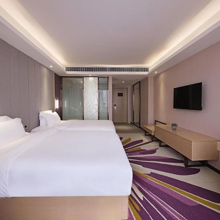 Lavande Hotel Baiyun International Airport Branch Cantón Exterior foto